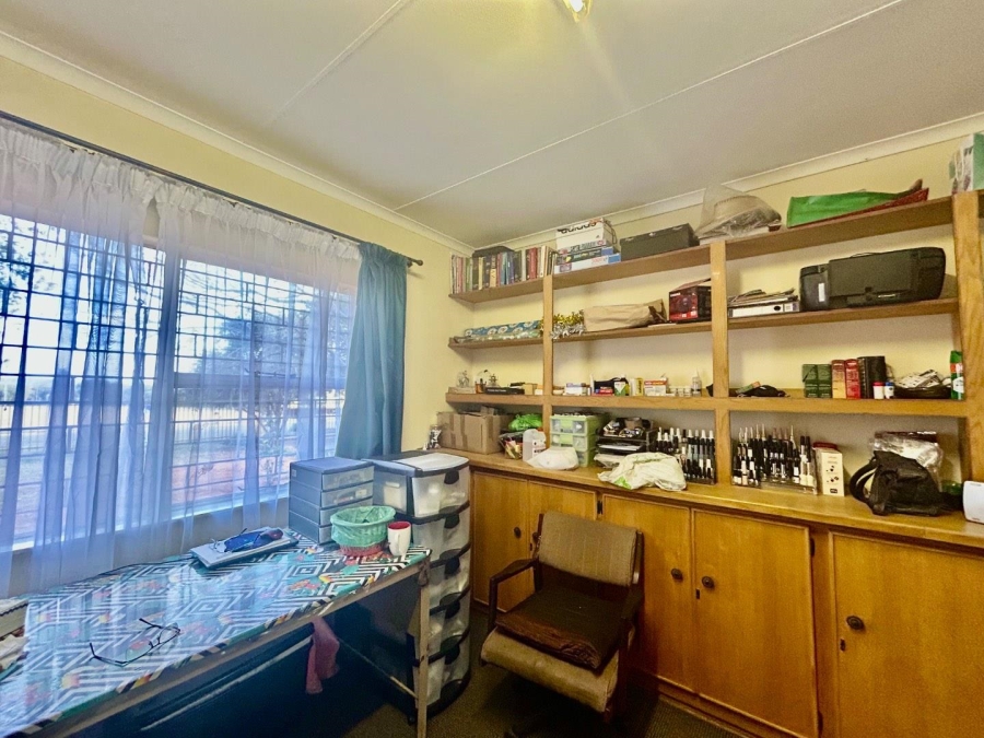 4 Bedroom Property for Sale in Universitas Ridge Free State